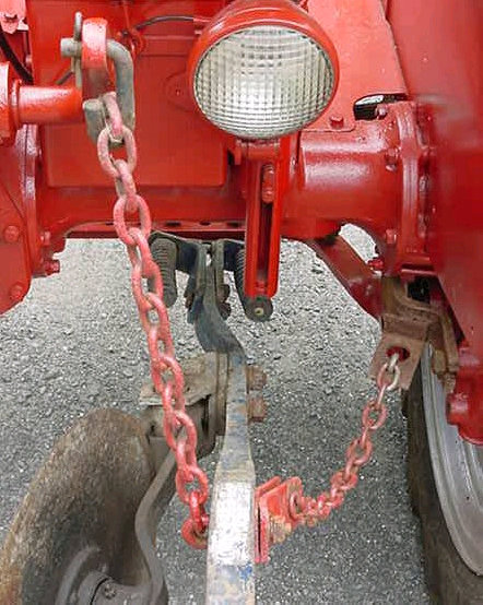 farmall cub plow hook up